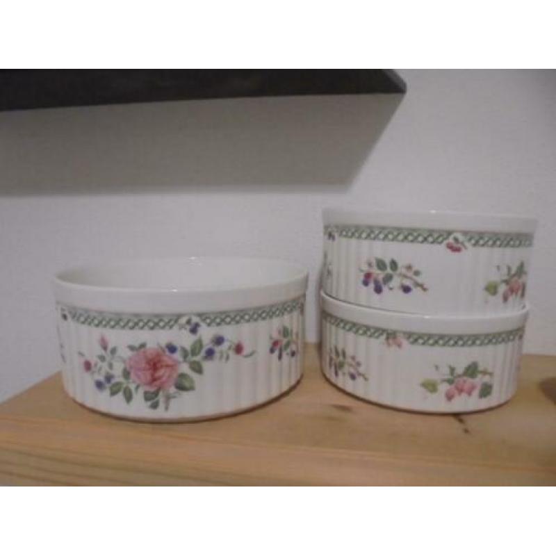 Royal Doulton Servies Victorian Garden