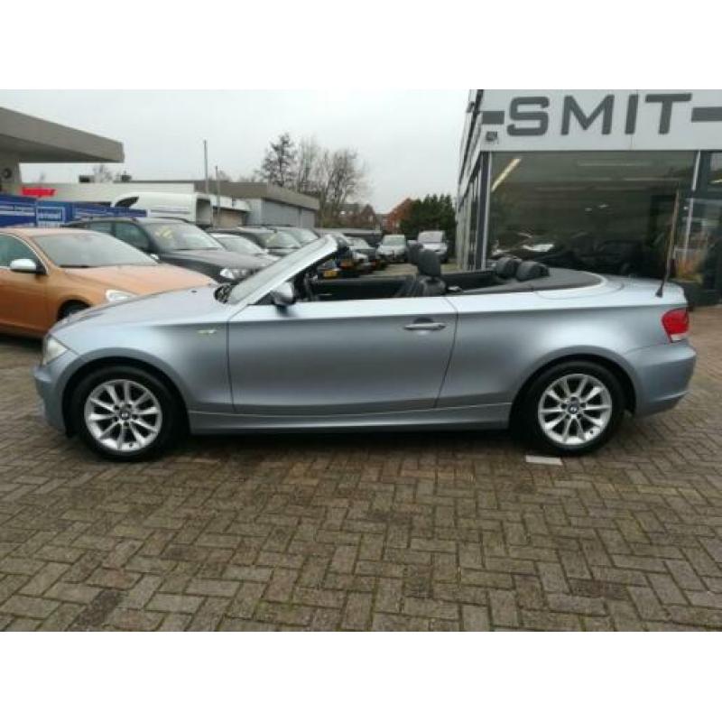 BMW 1-Serie 118i Cabrio High Executive Leder/ECC/PDC