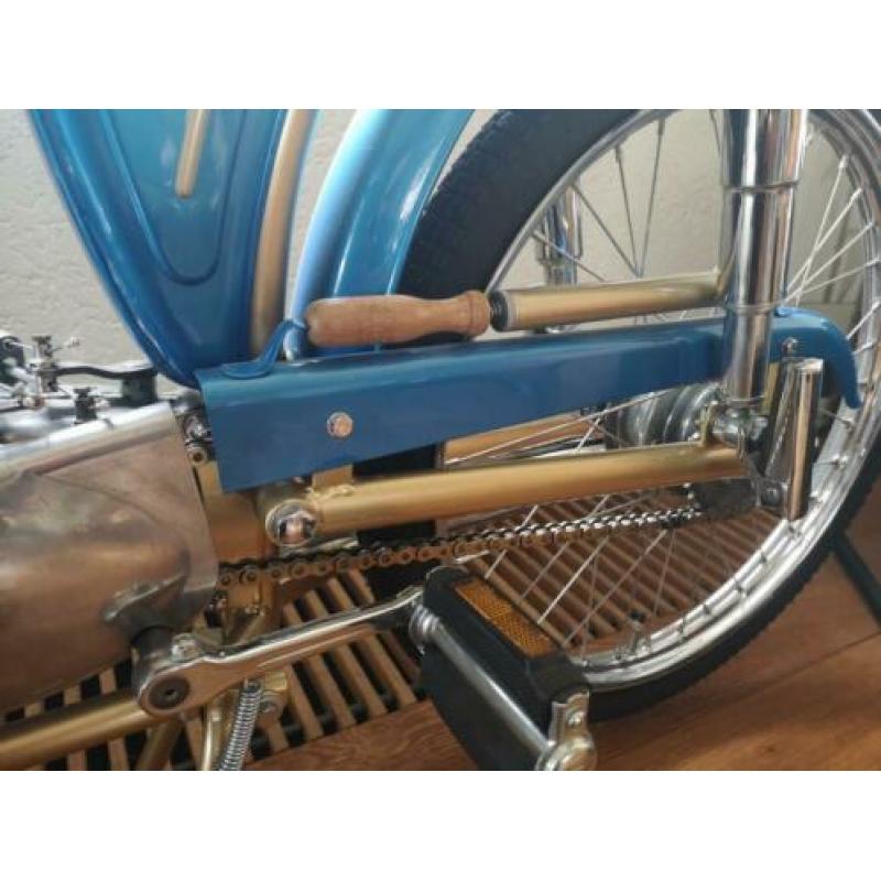 Zeldzame Malaguti bromfiets brommer. Bouwjaar 1958.