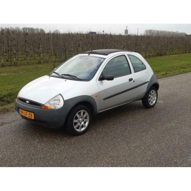 Ford Ka 1.3 Style | Schuifdak! | Nieuwe APK! (bj 2002)