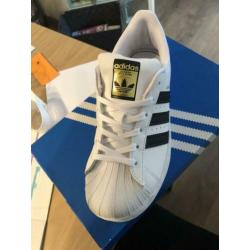 Adidas superstar nieuw