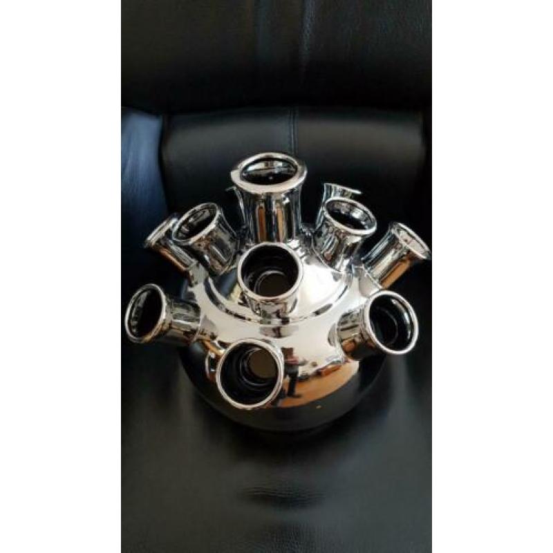 Nieuwe tulpenvaas kleur groom/zilver afm 28x26