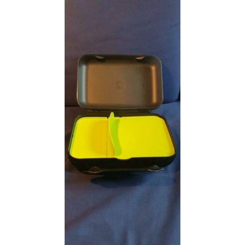 NIEUW Tupperware SnackPack met verwijderbaar verdeelschot