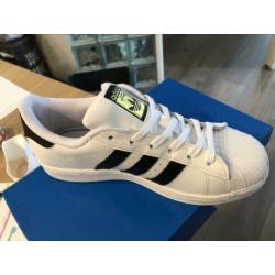 Adidas superstar nieuw
