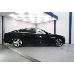 Jaguar XJ 3.0 D Premium Luxury 300PK Automaat + Digitaal das