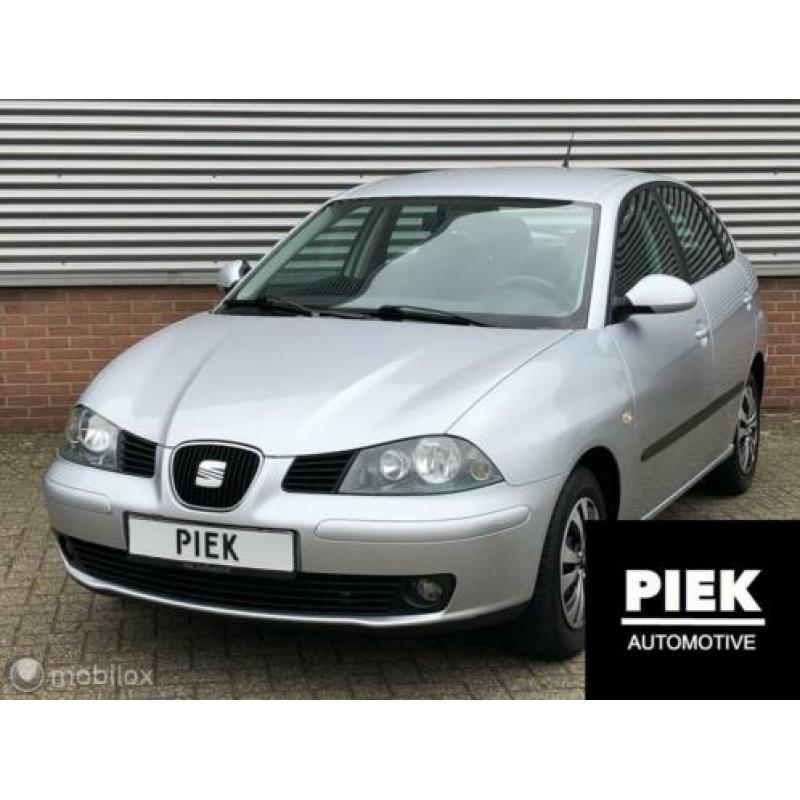 Seat Ibiza 1.4-16V Sport NIEUWSTAAT