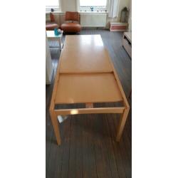 Leolux Eettafel uitschuifbaar van 1.65 naar 2.25