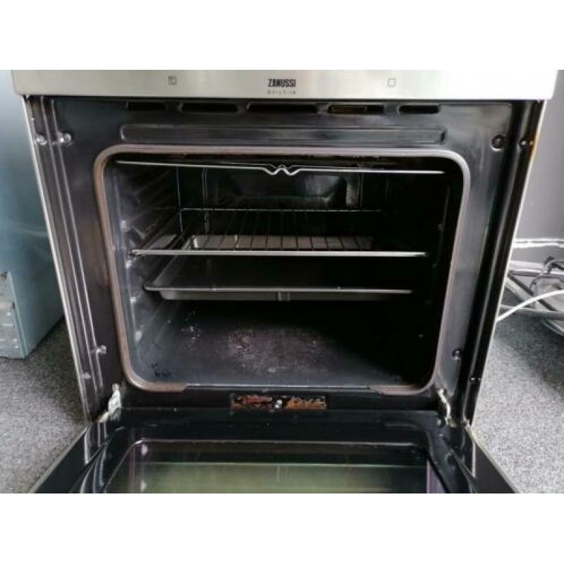 Zanussi inbouw oven.