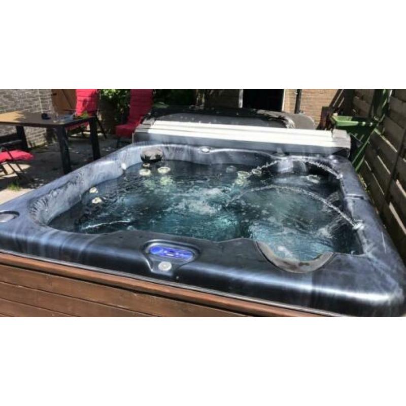 Platinum Spa Balboa Jacuzzi 6 persoons