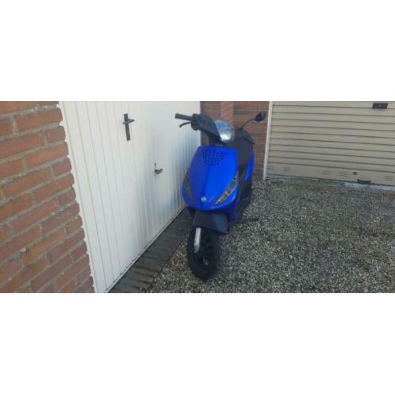 Zeer mooie zip 4takt bromfiets