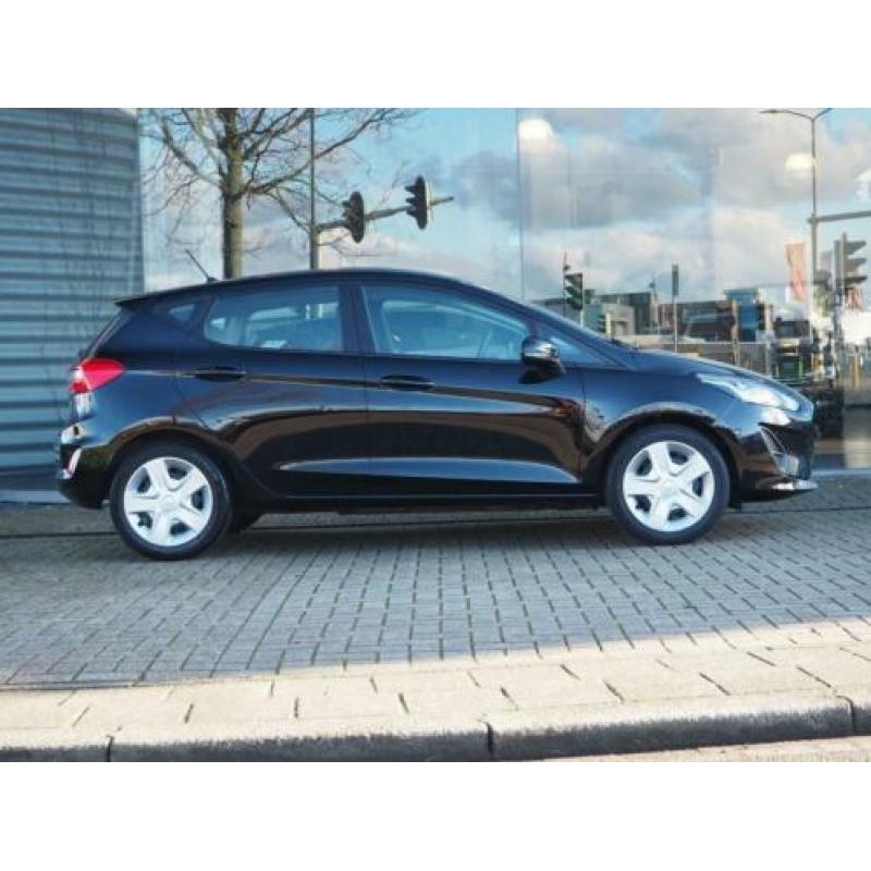 Ford Fiesta 1.1 86PK Trend / Navigatie / Lane departure warn