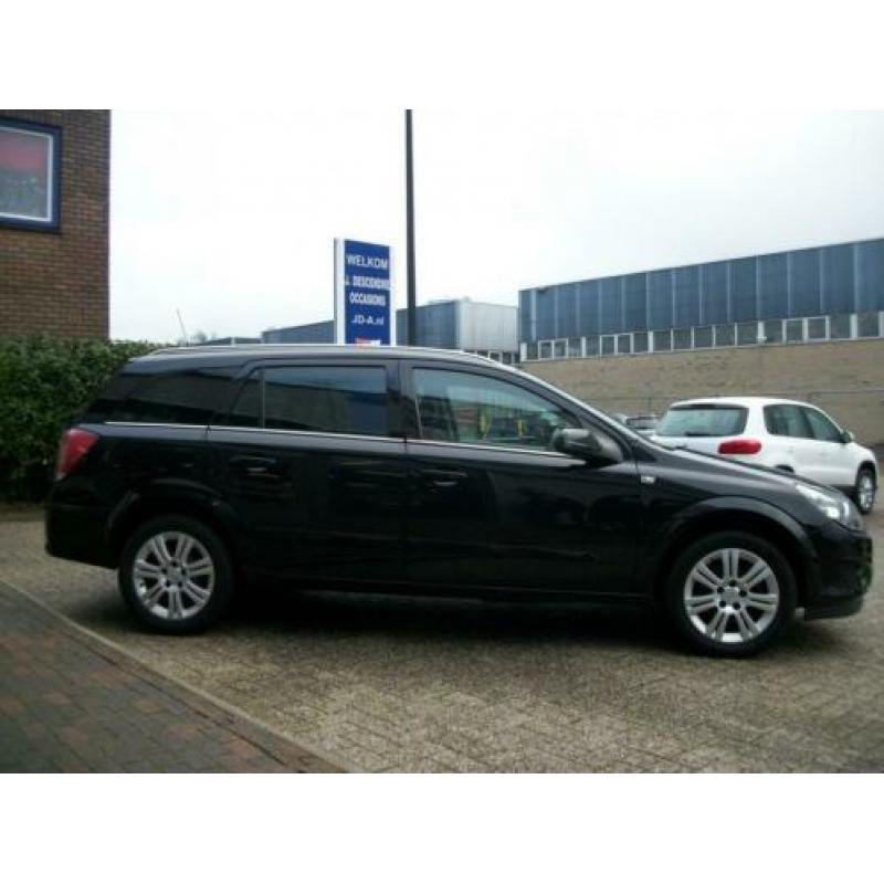 Opel Astra Wagon 1.6 Cosmo Climate C, Cruise C,Xenon, Half L