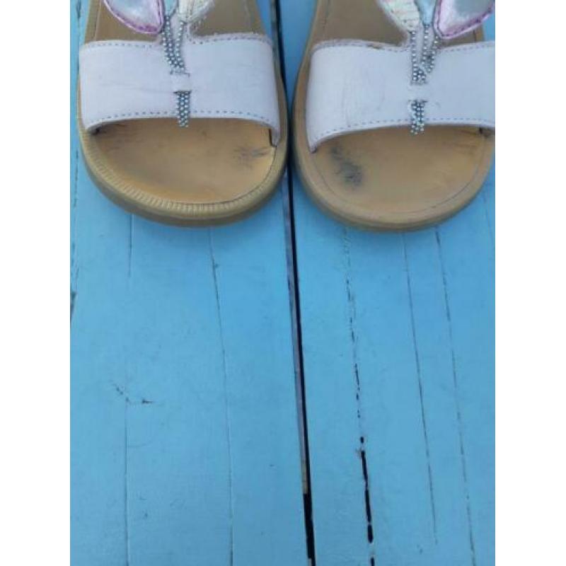 Sandalen Pom d'Api, maat 25