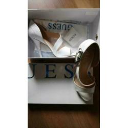 guess maat 40