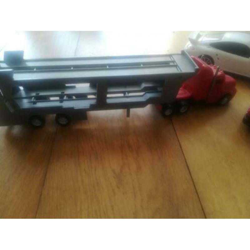 Conexxion bus, trailer, brandweerwagen en stoere auto
