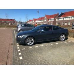 Audi s5 4.2 fsi handgeschakeld in unieke staat!