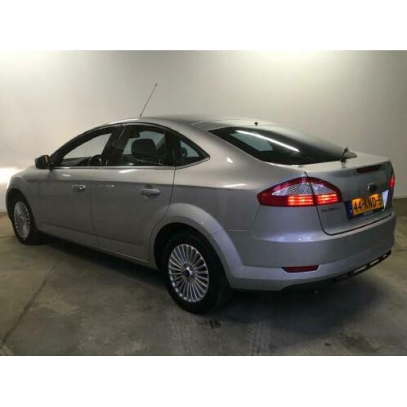 Ford Mondeo 1.6-16V Titanium Clima / Cruise / LMV / Stoelver