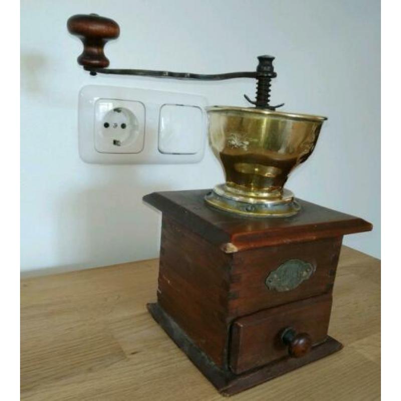 Koffiemolen Leinbrock's Ideal antiek