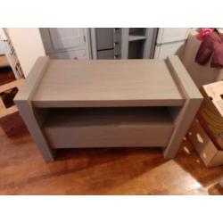 tv kast