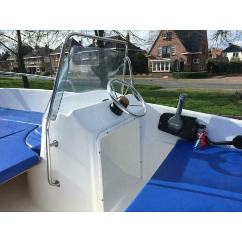 Topcraft 460 + 15 pk + trailer
