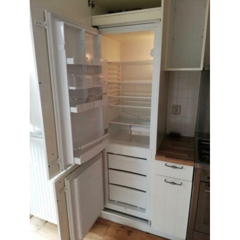 Pelgrim inbouw koel/vries combinatie