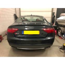 Audi s5 4.2 fsi handgeschakeld in unieke staat!