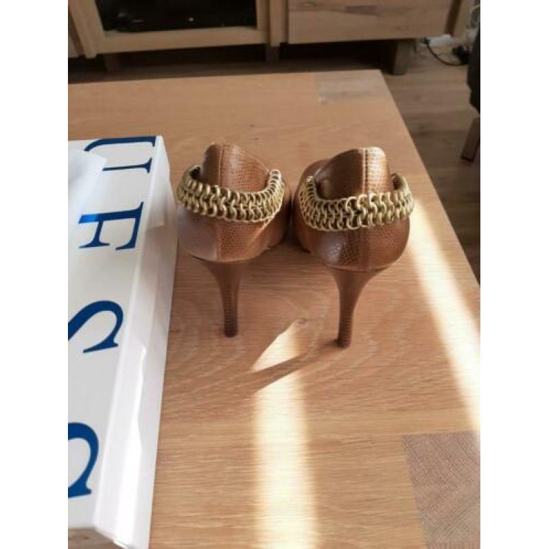 NIEUW: Guess pump, maat 38