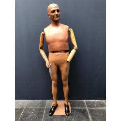 oude mannequin mannelijke paspop jaren 40 etalage vintage