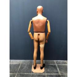 oude mannequin mannelijke paspop jaren 40 etalage vintage