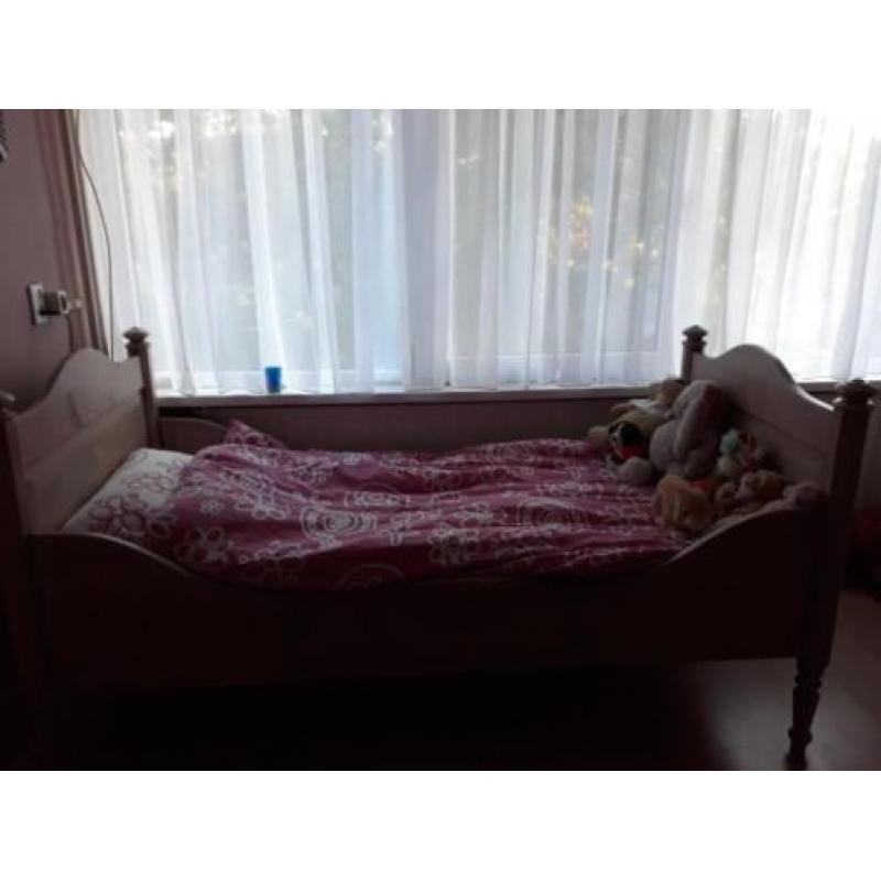 Antiek bed
