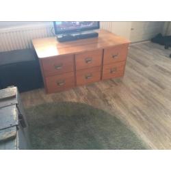 Kast/ tv kast/ apothekerskast