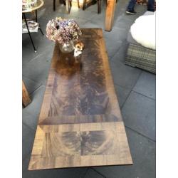 Klassieke salon tafel