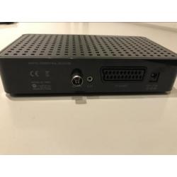 Digitenne ontvanger type rebox re-1800t