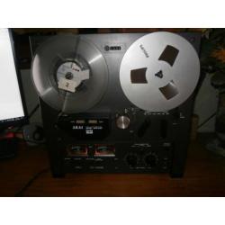 Akai GX 215 d met 3 koppen, 3 motoren en banden