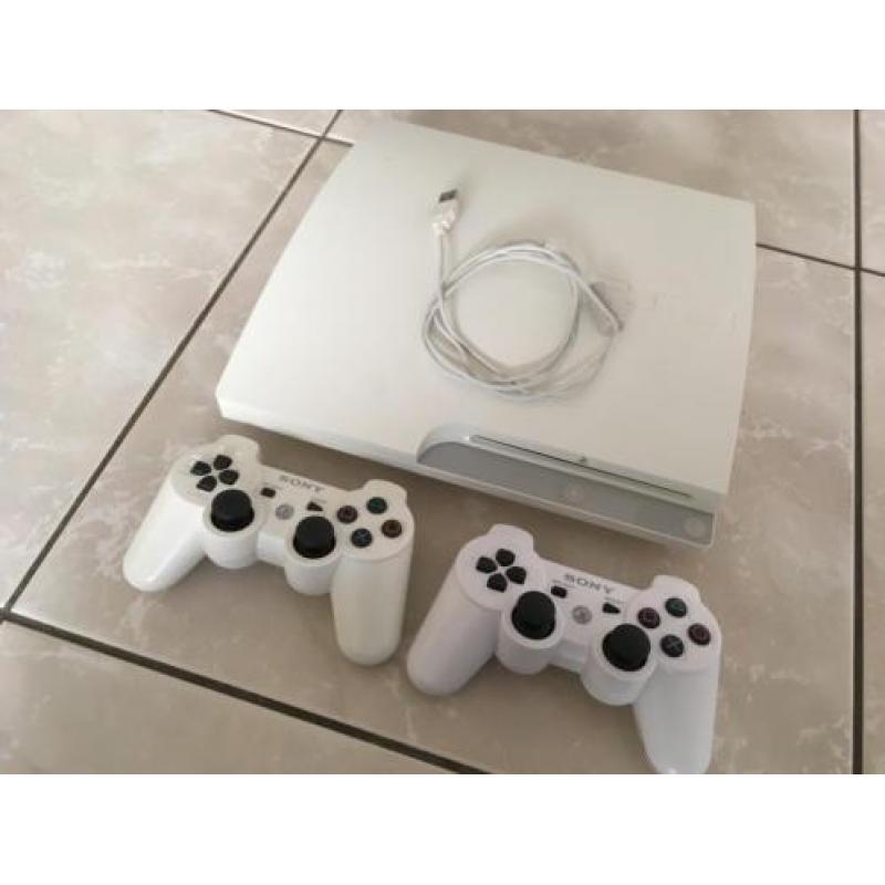PS3 Slim Wit 320Gb met 2 controllers en 25 spellen
