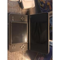 Nintendo Dsi xl ds xl met 5 games en oplader oa sonic